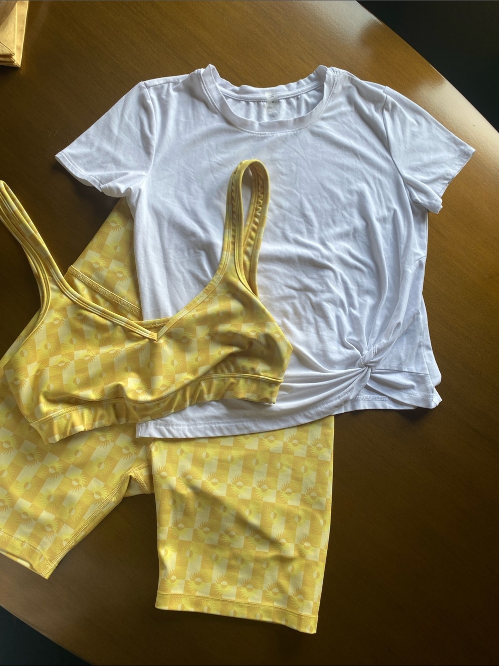 Beyond Yoga White Twist Tee with Yellow Patterned Sports Bra & Shorts Set